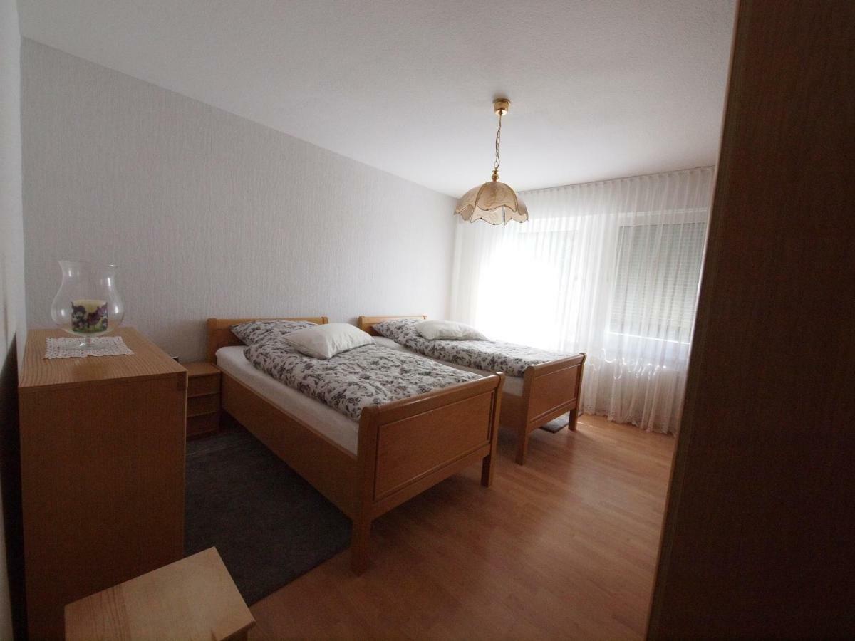 Apartamento Am Klinikum Solingen Exterior foto