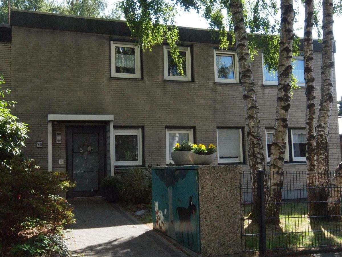 Apartamento Am Klinikum Solingen Exterior foto